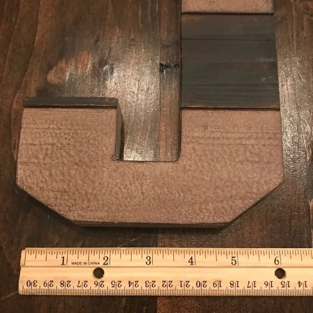 Unbranded decorative letter